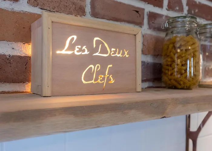 Les Deux Clefs - Acte 2 Apartment *